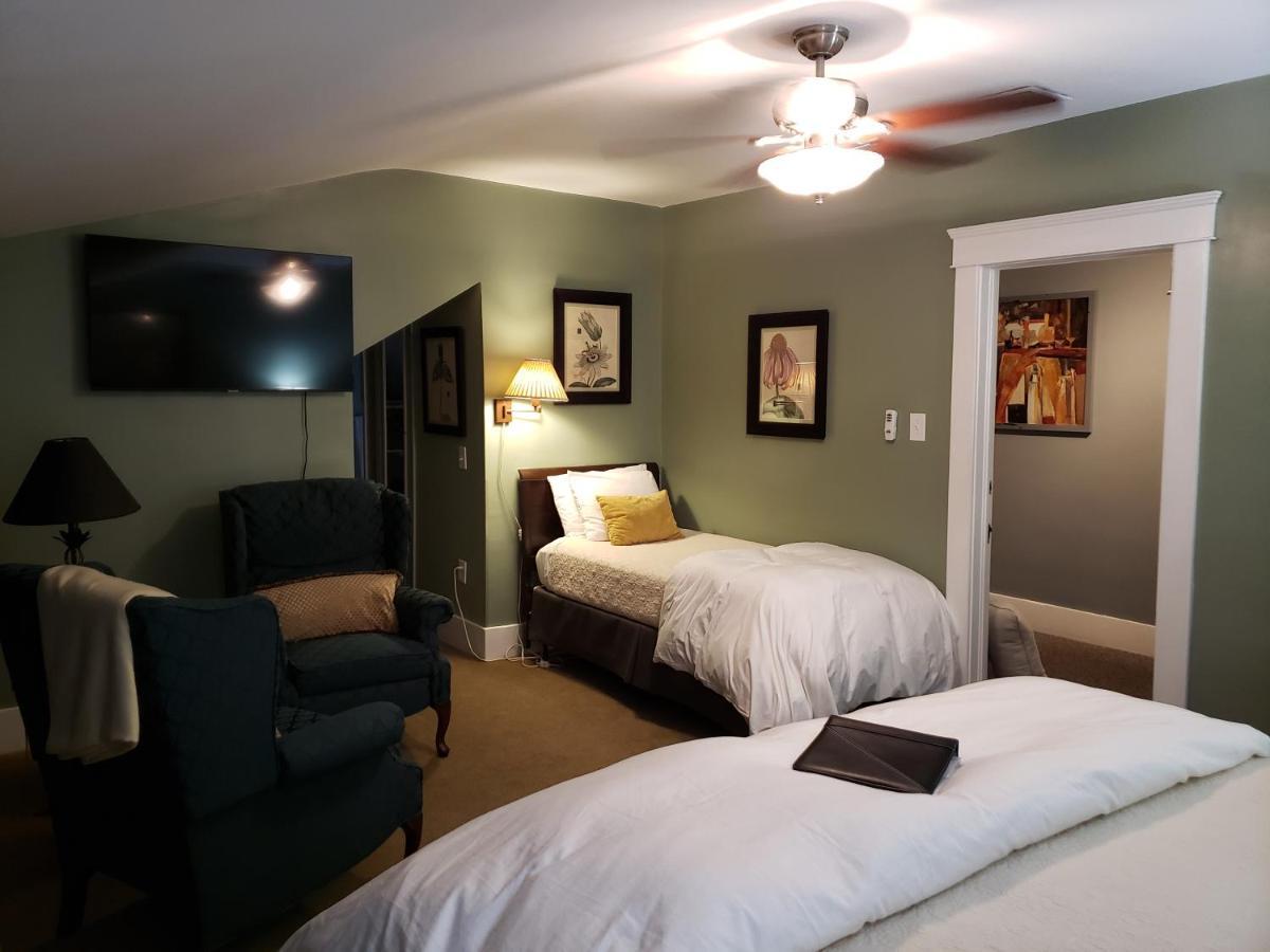 Bayberry Inn B&B And Oregon Wellness Retreat Ashland Extérieur photo