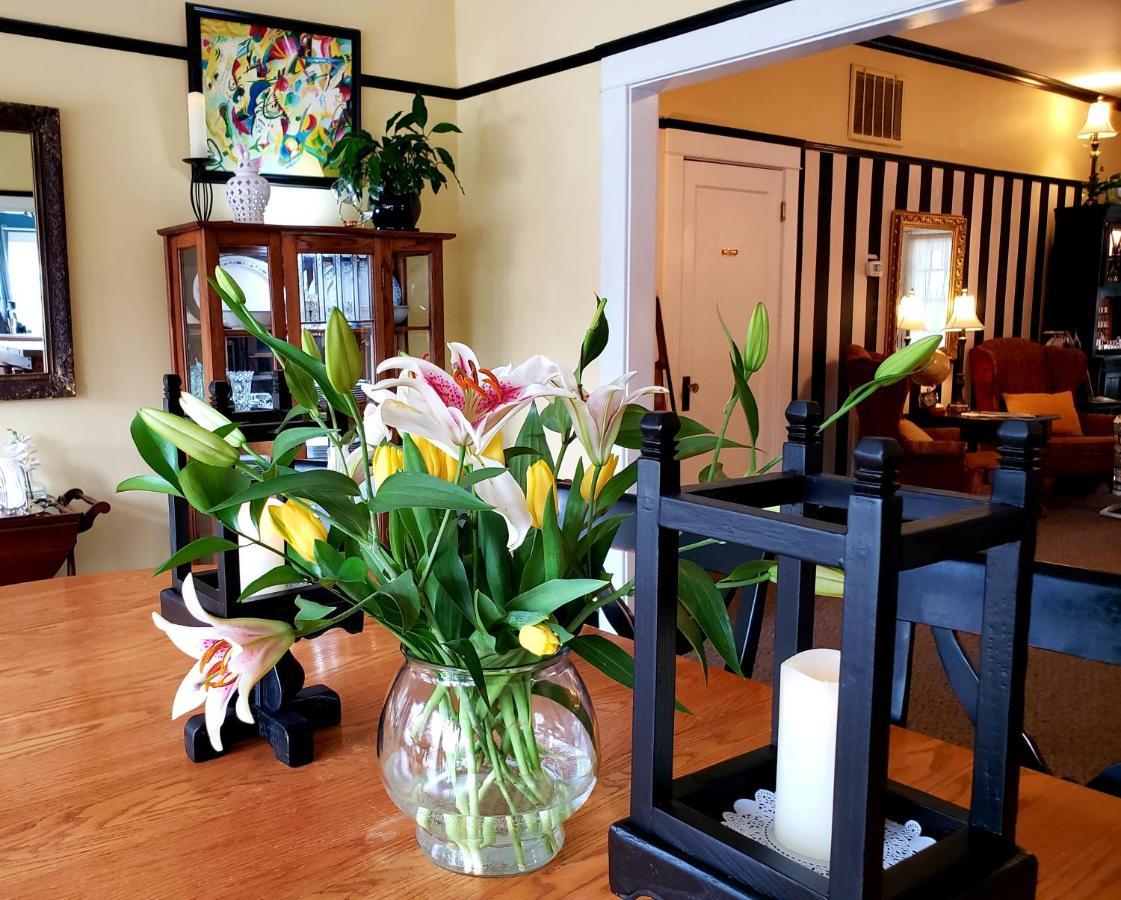Bayberry Inn B&B And Oregon Wellness Retreat Ashland Extérieur photo