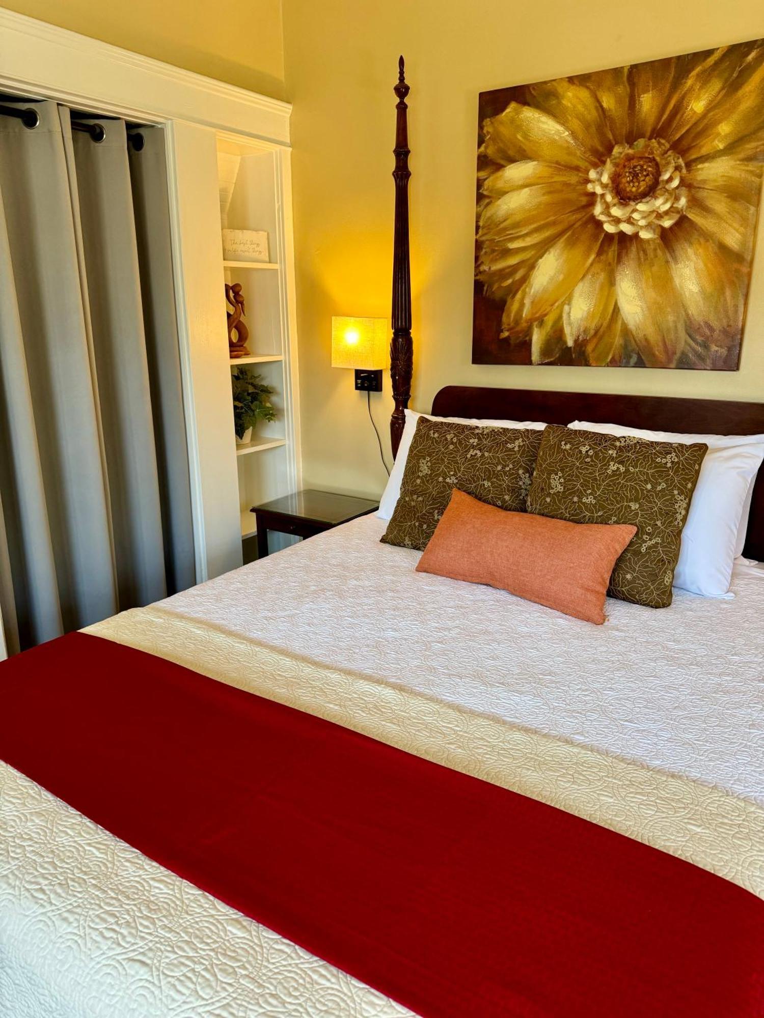 Bayberry Inn B&B And Oregon Wellness Retreat Ashland Extérieur photo